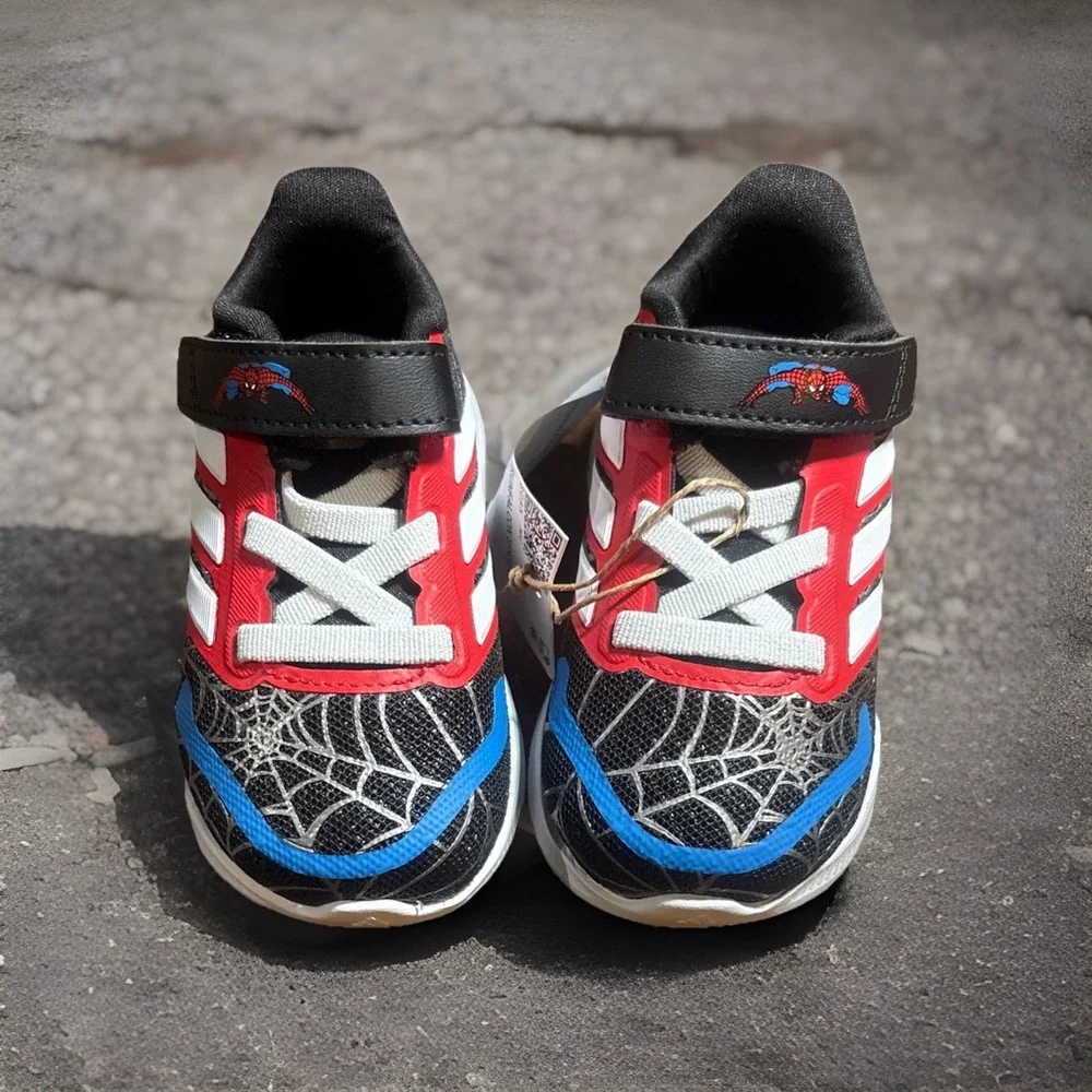ADIDAS‎ MARVEL SPIDER-MAN RUNFALCON SHOES KIDS Size 5